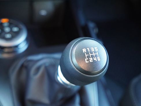 Certified 2025 Ford Bronco Big Bend w/ Black Diamond Package image 28