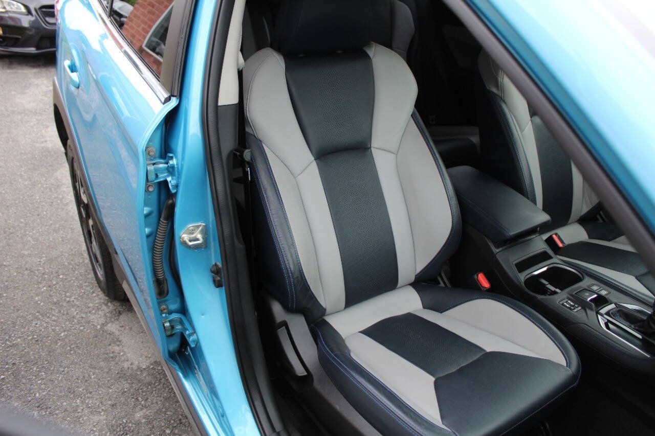 Used 2020 Subaru Crosstrek Hybrid AWD/4WD image 14