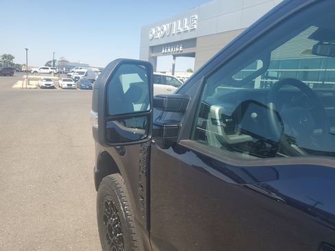 New 2025 Ford F250 XLT w/ Black Appearance Package image 10