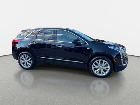 Used 2019 Cadillac XT5 Luxury w/ LPO, Radiant Package AWD/4WD image 3