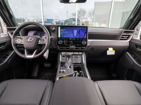 New 2026 Lexus GX 550 image 14