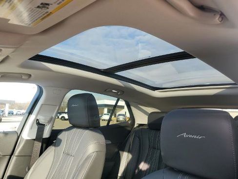 New 2026 Buick Envision Avenir image 27
