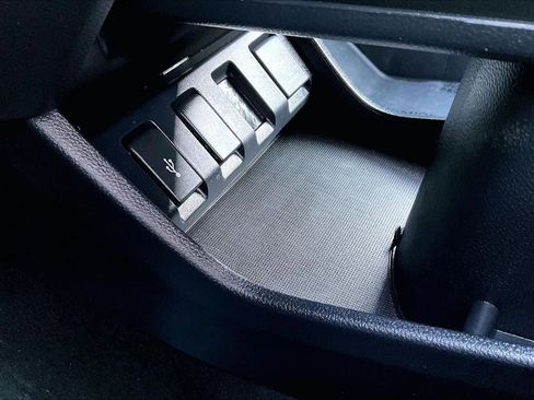 Used 2016 Honda HR-V LX image 34