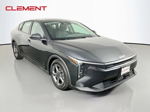 Used 2025 Kia K4 FWD image 4
