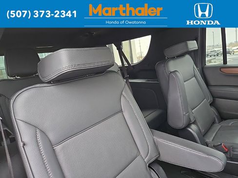 Used 2025 GMC Yukon XL Denali image 17