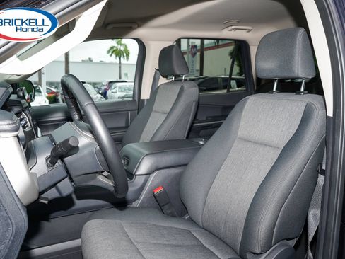 Used 2024 Ford Expedition Max XLT RWD image 17