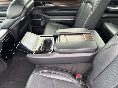 Used 2024 Jeep Grand Wagoneer L 4WD image 48