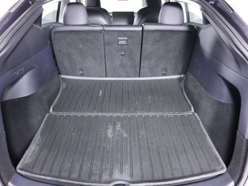 Used 2020 Tesla Model Y Long Range image 34