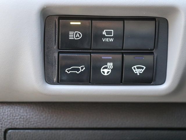 Used 2021 Toyota Highlander Platinum AWD/4WD image 31