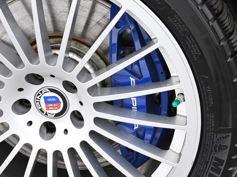 Used 2021 BMW ALPINA B7 xDrive image 22