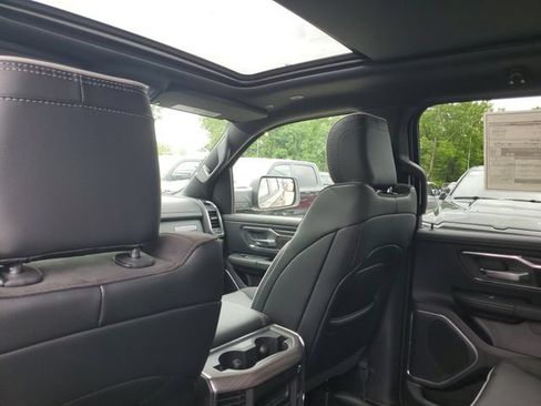 New 2026 RAM 1500 Laramie w/ Sport Appearance Package AWD/4WD image 10