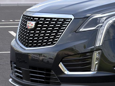 New 2026 Cadillac XT5 Premium Luxury w/ Driver Assist Package AWD/4WD image 13