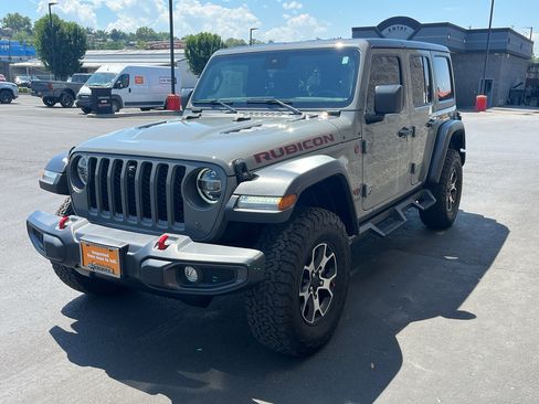 Certified 2022 Jeep Wrangler Unlimited Rubicon w/ LED Lighting Group AWD/4WD image 3