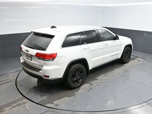 Used 2016 Jeep Grand Cherokee Laredo image 37