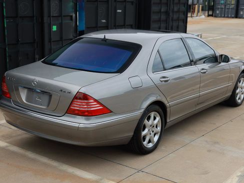 Used 2006 Mercedes-Benz S 430 4MATIC image 11