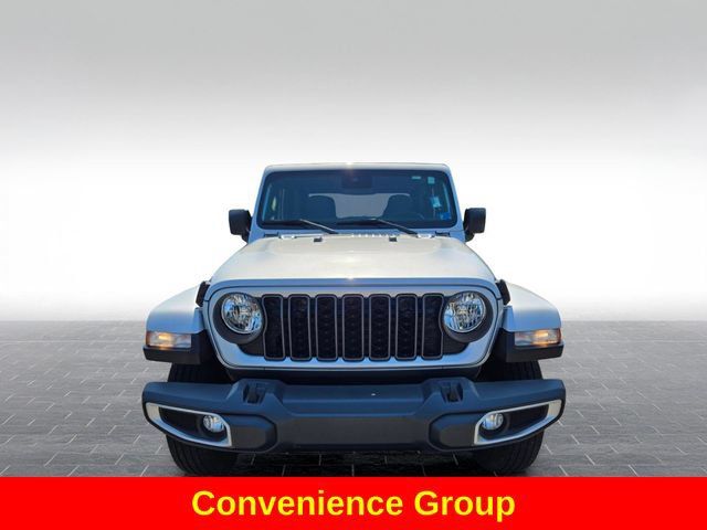 Used 2024 Jeep Gladiator Sport AWD/4WD image 2
