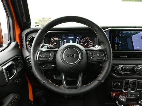 New 2025 Jeep Wrangler Unlimited Rubicon 392 image 24