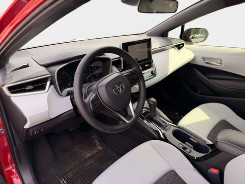 Used 2026 Toyota Corolla SE FWD image 12