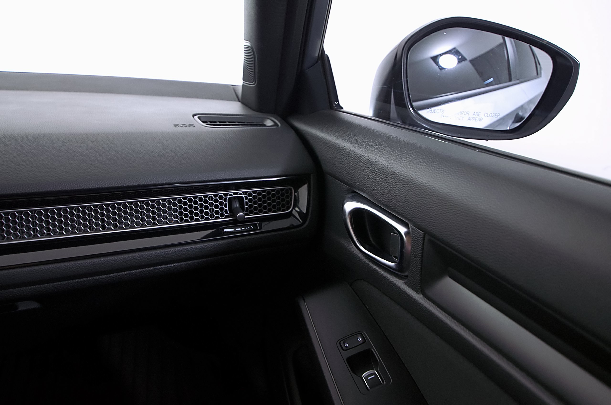 Used 2023 Honda Civic Sport image 18