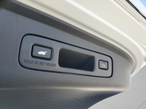 New 2026 Acura ADX A-Spec image 36