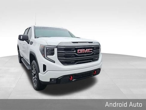 Used 2024 GMC Sierra 1500 AT4 w/ Technology Package image 3