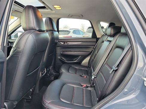 Used 2024 MAZDA CX-5 Carbon Edition image 11