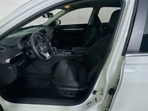 Used 2022 Nissan Altima 2.5 SV image 13