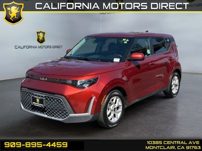 Used 2023 Kia Soul LX w/ LX Technology Package