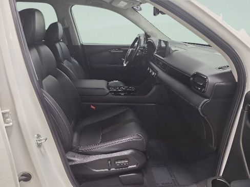 Used 2023 Honda Pilot EX-L image 14