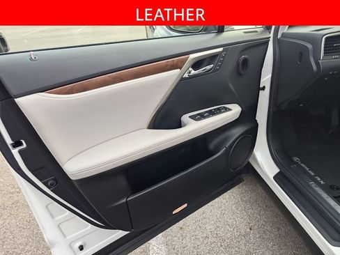 Used 2021 Lexus RX 350L Premium w/ Premium Package AWD/4WD image 5