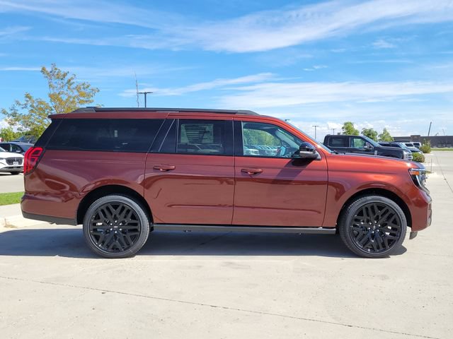 New 2027 Ford Expedition Max Platinum w/ Stealth Performance Package AWD/4WD image 2