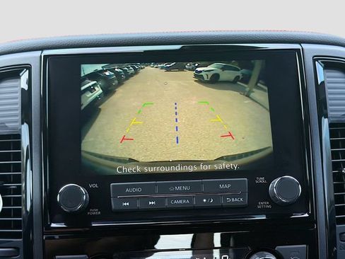 Used 2024 Nissan Titan PRO-4X w/ Pro-4x Utility Package AWD/4WD image 29