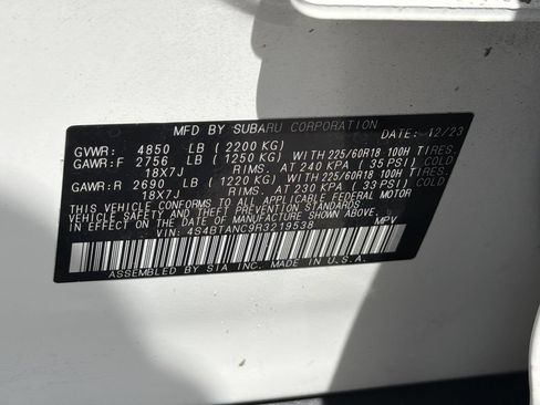Certified 2024 Subaru Outback Limited AWD/4WD image 34