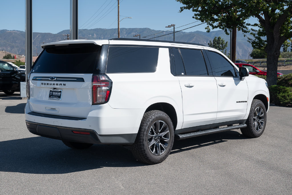 Used 2021 Chevrolet Suburban Z71 w/ Z71 Off-Road Package AWD/4WD image 4