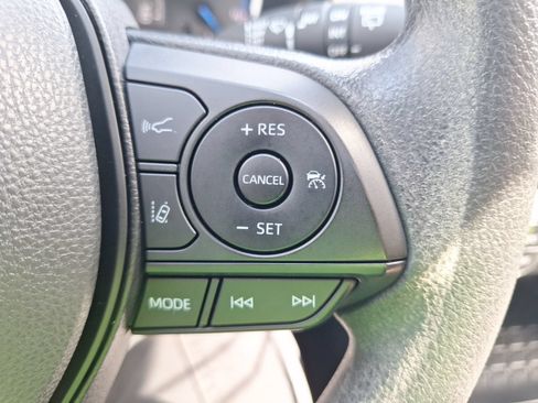 Used 2025 Toyota RAV4 XLE w/ Convenience Package AWD/4WD image 21