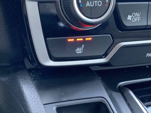 Used 2018 Honda CR-V Touring image 21