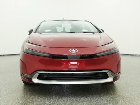 New 2026 Toyota Prius Plug-In Hybrid FWD image 12