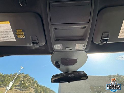 Certified 2025 Ford Escape ST-Line AWD/4WD image 18
