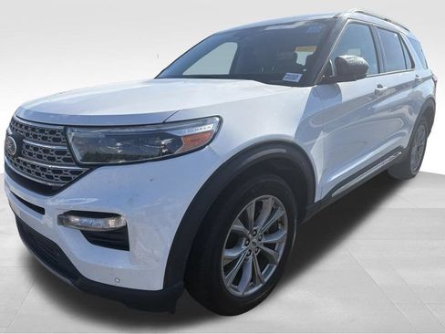 Used 2023 Ford Explorer Limited AWD/4WD image 10