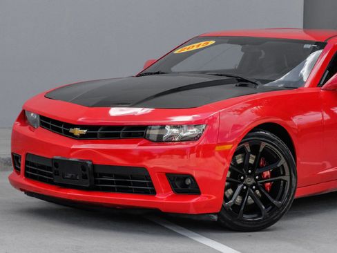 Used 2015 Chevrolet Camaro SS w/ SS Performance Package RWD image 14