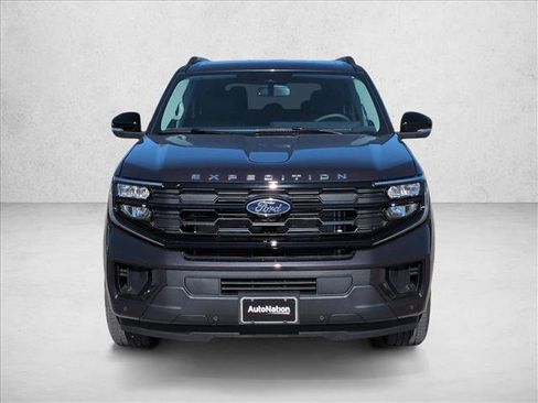 New 2026 Ford Expedition Active image 5