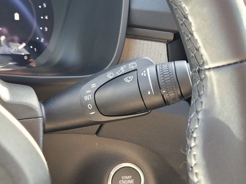 New 2026 Volvo XC40 B4 Core w/ Climate Package FWD image 16
