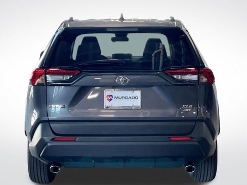 Used 2025 Toyota RAV4 XLE AWD/4WD image 9