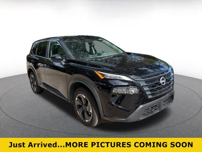 Used 2025 Nissan Rogue SV