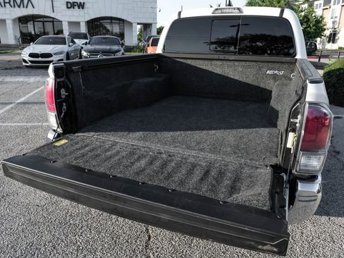 Used 2023 Toyota Tacoma TRD Off-Road image 55