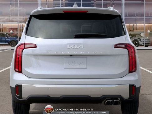 New 2025 Kia Telluride S FWD image 13