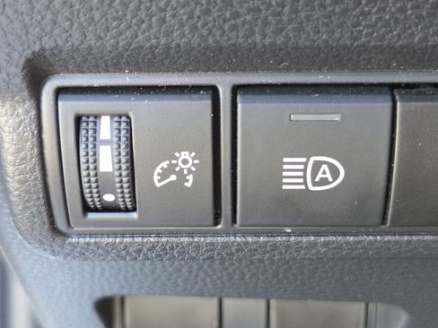 Used 2024 Toyota Corolla Cross L FWD image 12