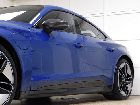 Used 2022 Audi RS e-tron GT AWD/4WD image 16