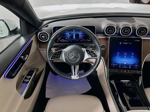 Used 2023 Mercedes-Benz C 300 4MATIC Sedan image 24