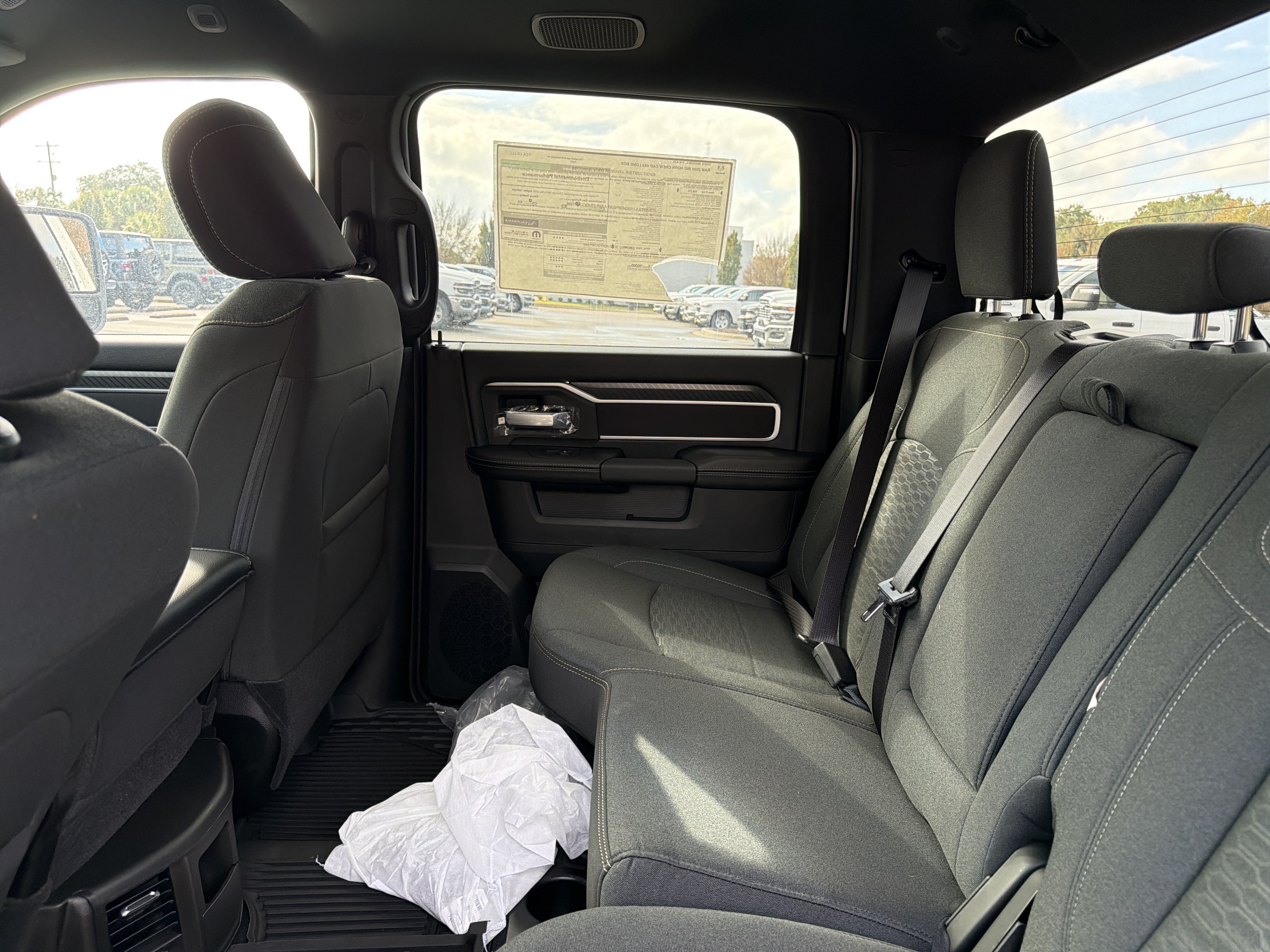 Used 2025 RAM 2500 Big Horn AWD/4WD image 31